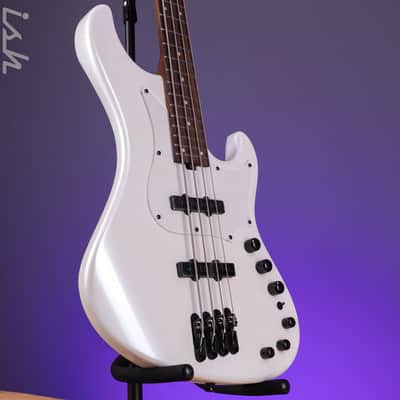Ibanez Mode MDM1000 4-String Bass Pearl White image 3