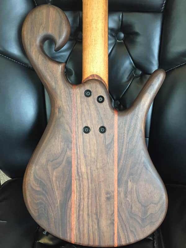 Carl Thompson Bass guitar Semi-Frills Scroll 32
