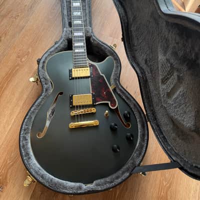 D'Angelico Deluxe SS Semi-Hollow Single Cutaway with Stop-Bar Tailpiece 2010s - Matte Midnight image 14