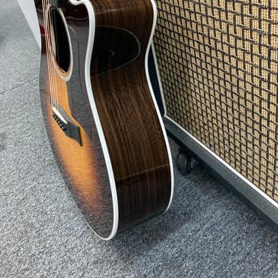 Taylor 412ce-R with V-Class Bracing 2019 - Present - Sunburst image 7