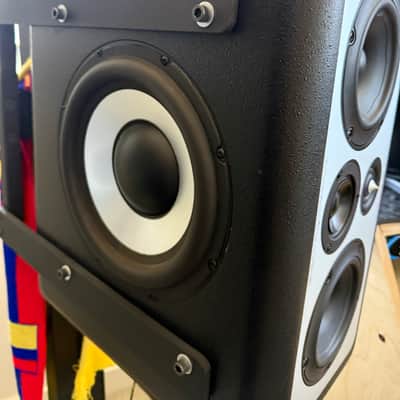 Barefoot Sound MicroMain26 4-Way Active Studio Monitor - Pair image 5