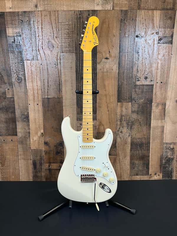 Fender JV Modified '60s Stratocaster 2022 - 2024 - Olympic White Electric Guitar