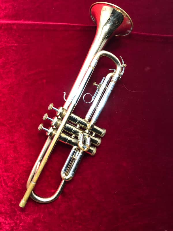Reynolds Medalist Trumpet image 1