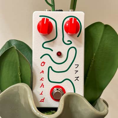 Hardware Fixations Orchid (fy-2 companion fuzz clone) 2026 - White image 1