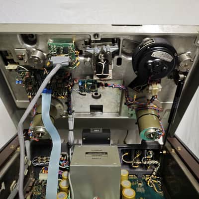 Schlumberger F500 image 5