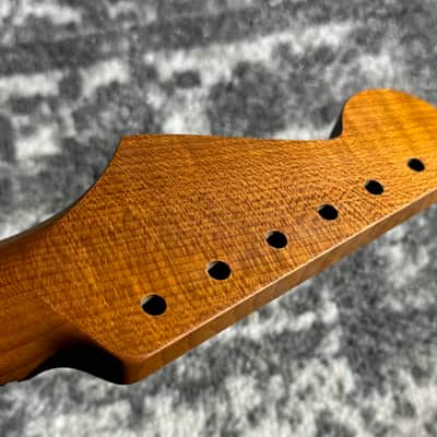 NEW Fender Licensed Allparts Flamed Quartersawn Roasted Maple Nitrocellulose Neck image 22