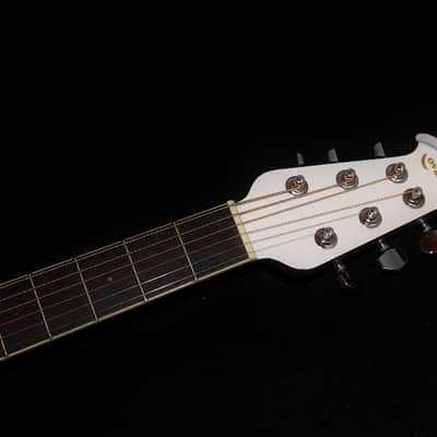 Ovation Celebrity CC24 Mid-Depth White Acoustic-Electric Guitar w/ Case image 7