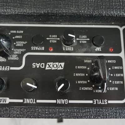Vox DA5 Portable Modeling Guitar Amplifier – 5W – w/ Power Supply – Fully Working image 5