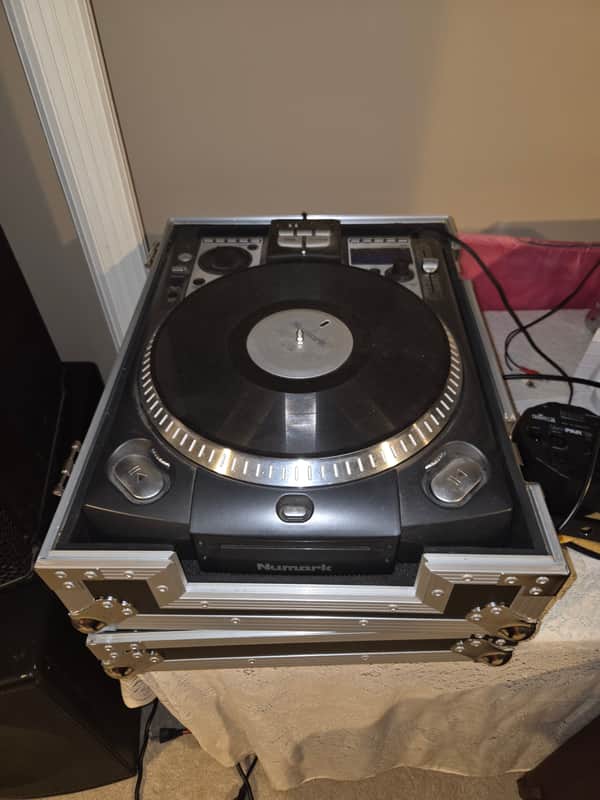 Numark CDX