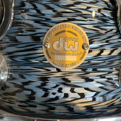DW Collector's Series Drum Set Blue Onyx image 10