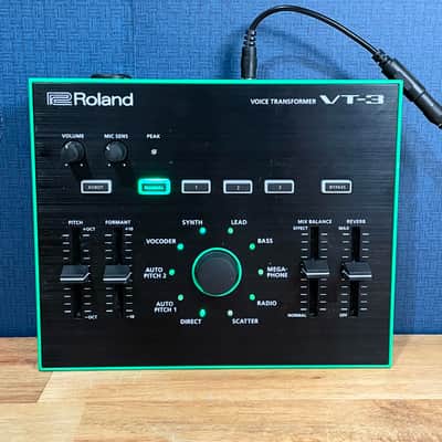 Mint] Roland AIRA VT-3 Voice Transformer - Black | Reverb