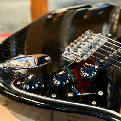Fender Stratocaster 1977 - Black image 10