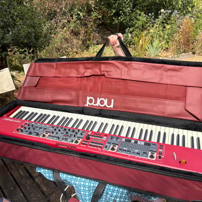 Nord Stage 2 HA88 Hammer Action 88-Key Digital Piano 2011 - 2014 - Red image 10