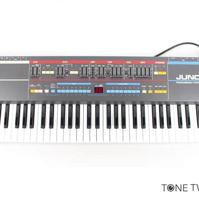 Roland Juno-106 *RESTORED Classic 80s Synthesizer synthwave VINTAGE SYNTH DEALER
