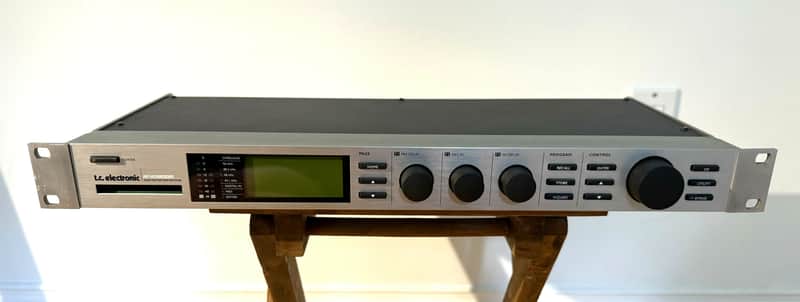 TC Electronic Reverb4000 Reverb Processor 2010s - Silver image 1