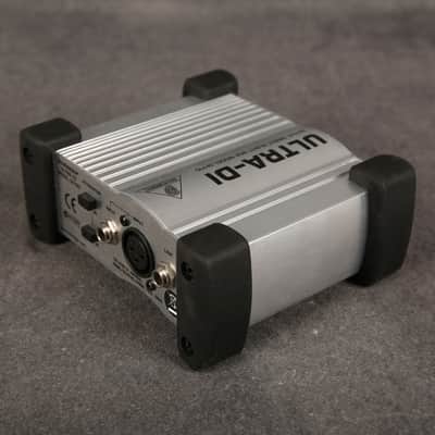 Behringer DI100 Ultra-DI Box - 2nd Hand (167160) image 4