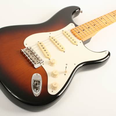 Fender Eric Johnson Stratocaster Maple Fingerboard 2-Color Sunburst EJ24317 image 3