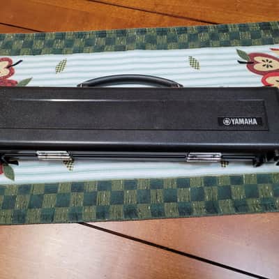 Yamaha YFL-22N (closed hole) Flute - 2026 - EXCELLENT/NEW PADS! image 12