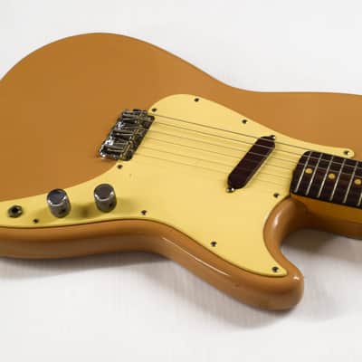 Fender Musicmaster with Maple Fretboard 1960 - Desert Sand image 4
