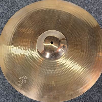 Used Zildjian A Custom Crash Cymbal 20" - Good image 2