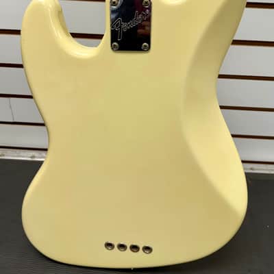 Fender Jazz Bass Made In USA 1995 Cream White with Case - Pre Owned image 11
