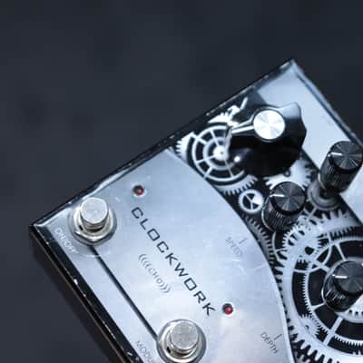 J. Rockett Audio Designs Clockwork Echo Delay with Modulation Effect Pedal w/Box image 8