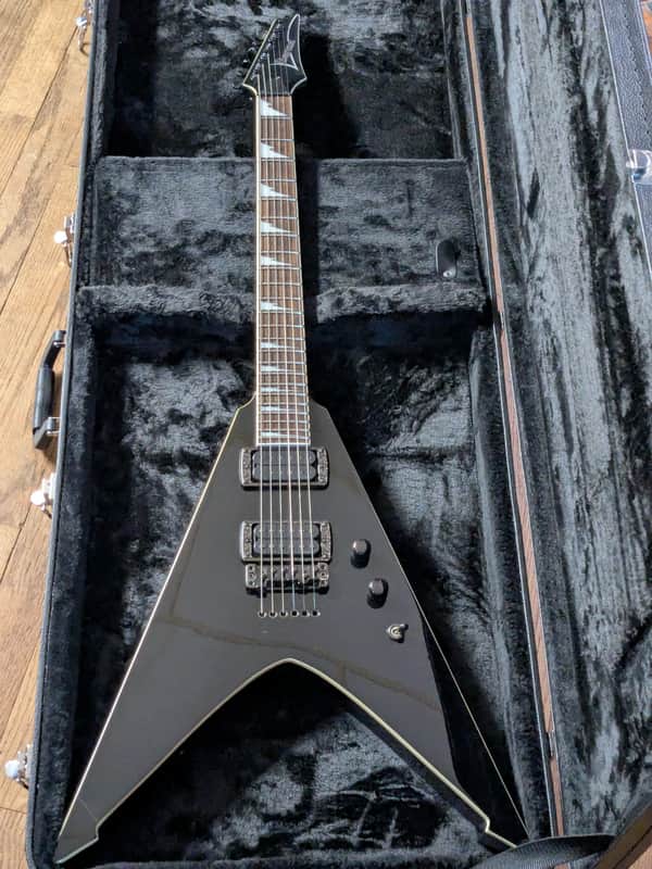 Ibanez  VBT700 2007 - Black/ white binding ...Rare image 1