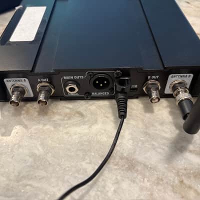 Line 6 Line 6 XD-V75 Digital Wireless lav Microphone System image 4