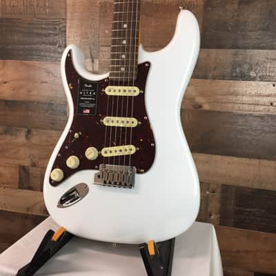 Fender American Ultra Strat LEFTY Arctic Pearl, Hard Case, Free Ship, 357 image 4