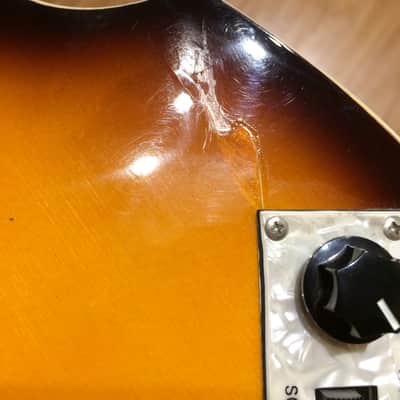 Hofner Beatle Bass 2000's 2 Color Sunburst W/hard case image 8