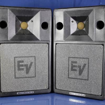 Electro Voice EV S200 2 Way Cotrolled Directivity Speaker System