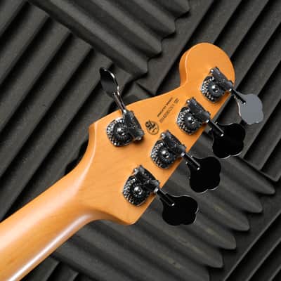 Fender American Professional II Jazz Bass V with Rosewood Fretboard 2021 - 3-Color Sunburst image 8