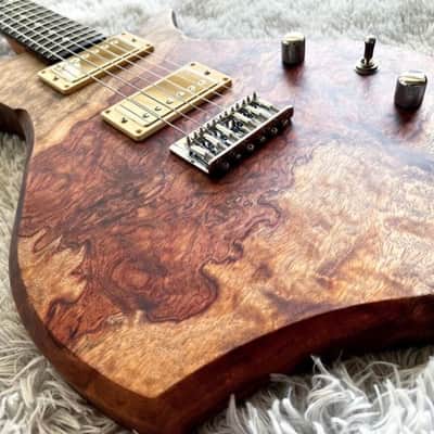 【Masterpiece】Japanese Hand Crafted Exotic 1-Piece Burl Bubinga! Black Zoo Works Rotan - Handmade in Japan | Suhr Aldrich | image 3
