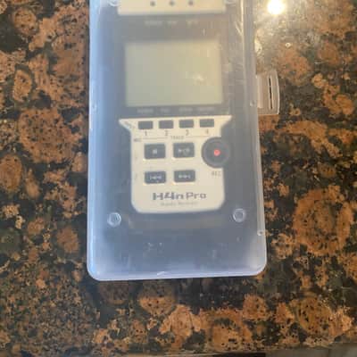 Zoom H4n PRO Handy Digital Multitrack Recorder 2010s - Silver / Black image 3