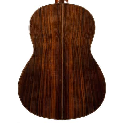 Yamaha GC22C - All solid Cedar/Indian Rosewood Classical Guitar - Natural image 2