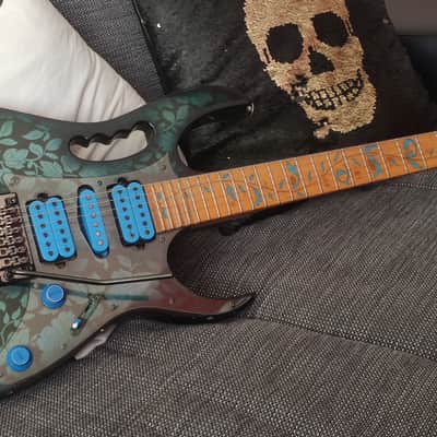 Ibanez JEM77-BFP Steve Vai Signature Blue Floral Pattern image 1
