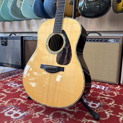 Yamaha LL16D ARE - NATURAL Chitarra Acustica Con Travel Bag image 3
