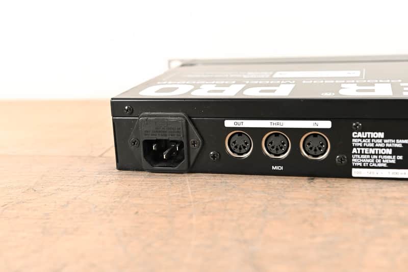 Behringer Virtualizer Pro DSP2024P 24-Bit Multi-Effects Processor