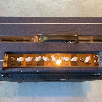 Laney Lionheart L20H. 20-watt Class A Valve Amplifier With Marshall 1936 Cabinet image 8
