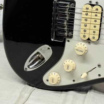 Fender American Deluxe Fat Stratocaster HSS Guitar with Case 2000 - Black / Rosewood fingerboard image 5
