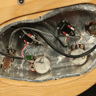 1979 Washburn Eagle Natural image 25
