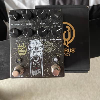 Walrus Audio Lore Reverse Soundscape Generator Limited Edition - Onyx image 4