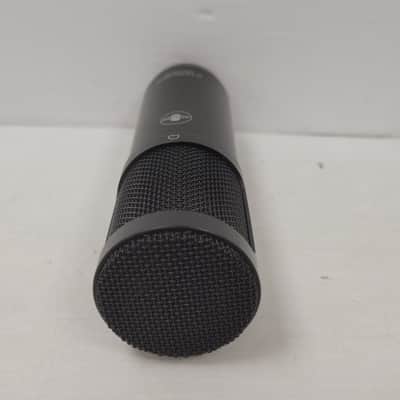 Sterling Audio S50 Microphone image 17