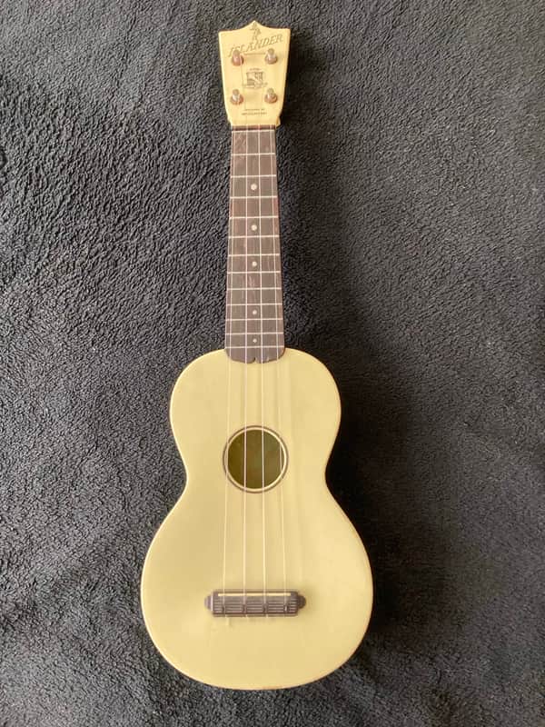 Green Maccaferri Islander Soprano Ukulele 1950s image 1