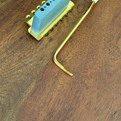 Fender Gold Stratocaster Tremolo Bridge Assembly – Fender Stamped Saddles – Includes Trem Arm image 4