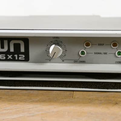 Crown Macro-Tech 36x12 2-Channel Power Amplifier CG015TT imagen 3
