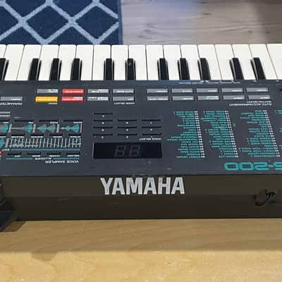 Yamaha VSS-200  **NEEDS REPAIR** image 2