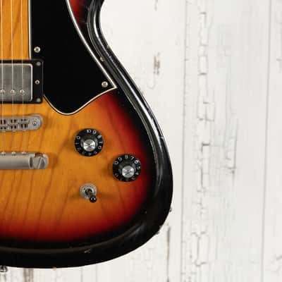 Novo Solus H2 - 3 Tone Burst, Light Aging image 12