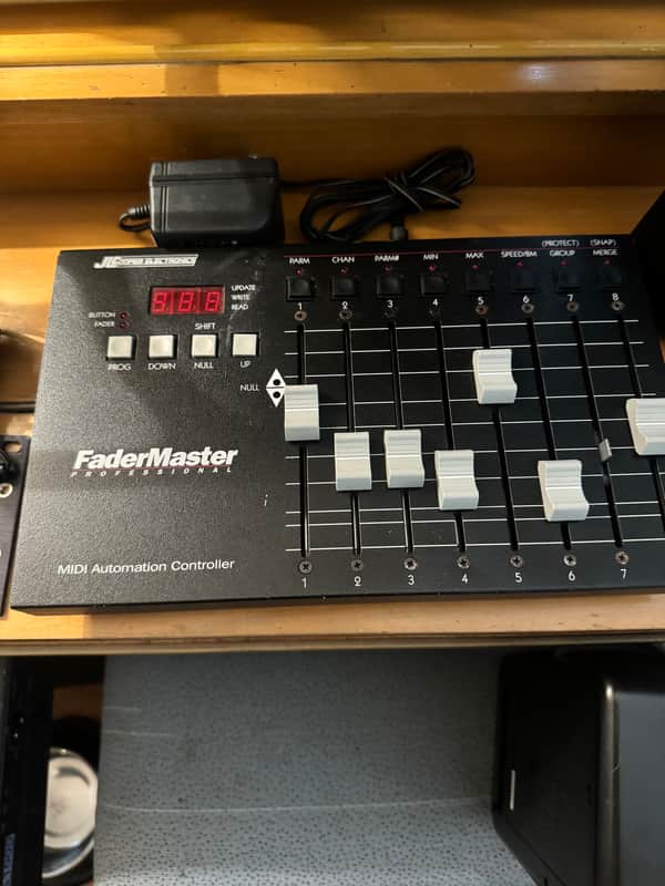 JL Cooper FaderMaster Professional MIDI Automation Controller – Powers On image 1
