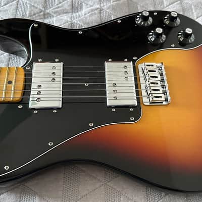 Fender American Vintage II 1975 Telecaster Deluxe Electric Guitar 3-Color Sunburst image 3